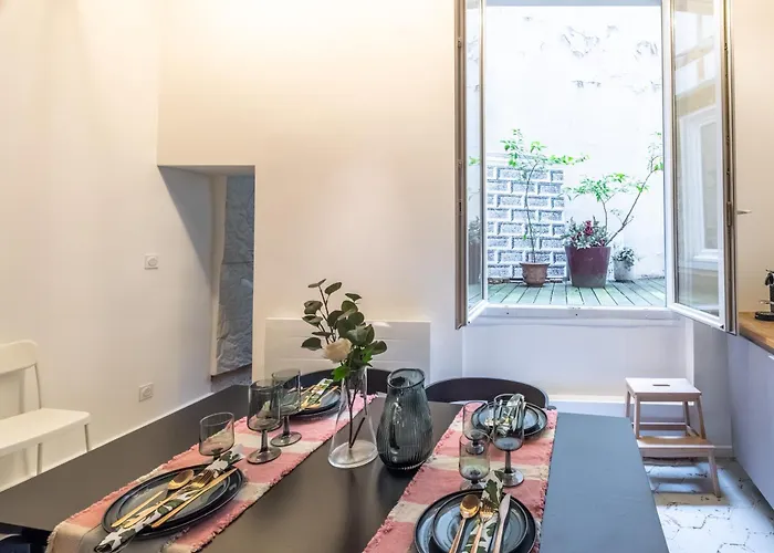 Saint-honore - Art Deco Flat - Sleeps 5p * Paryż